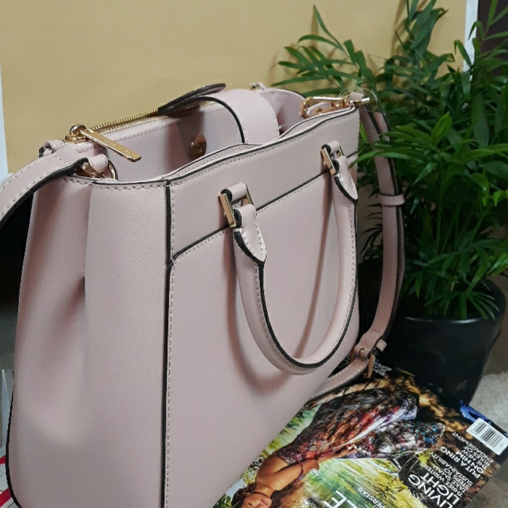 NWT Michael Kors Adrienne Blossom - Picture 2 of 8